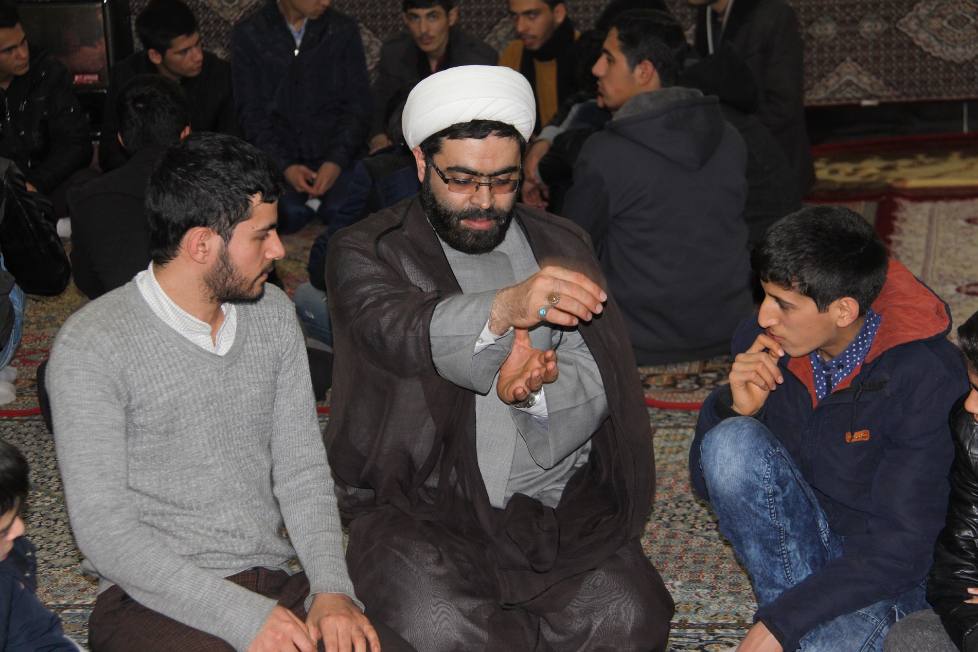 بین الصلاتین 